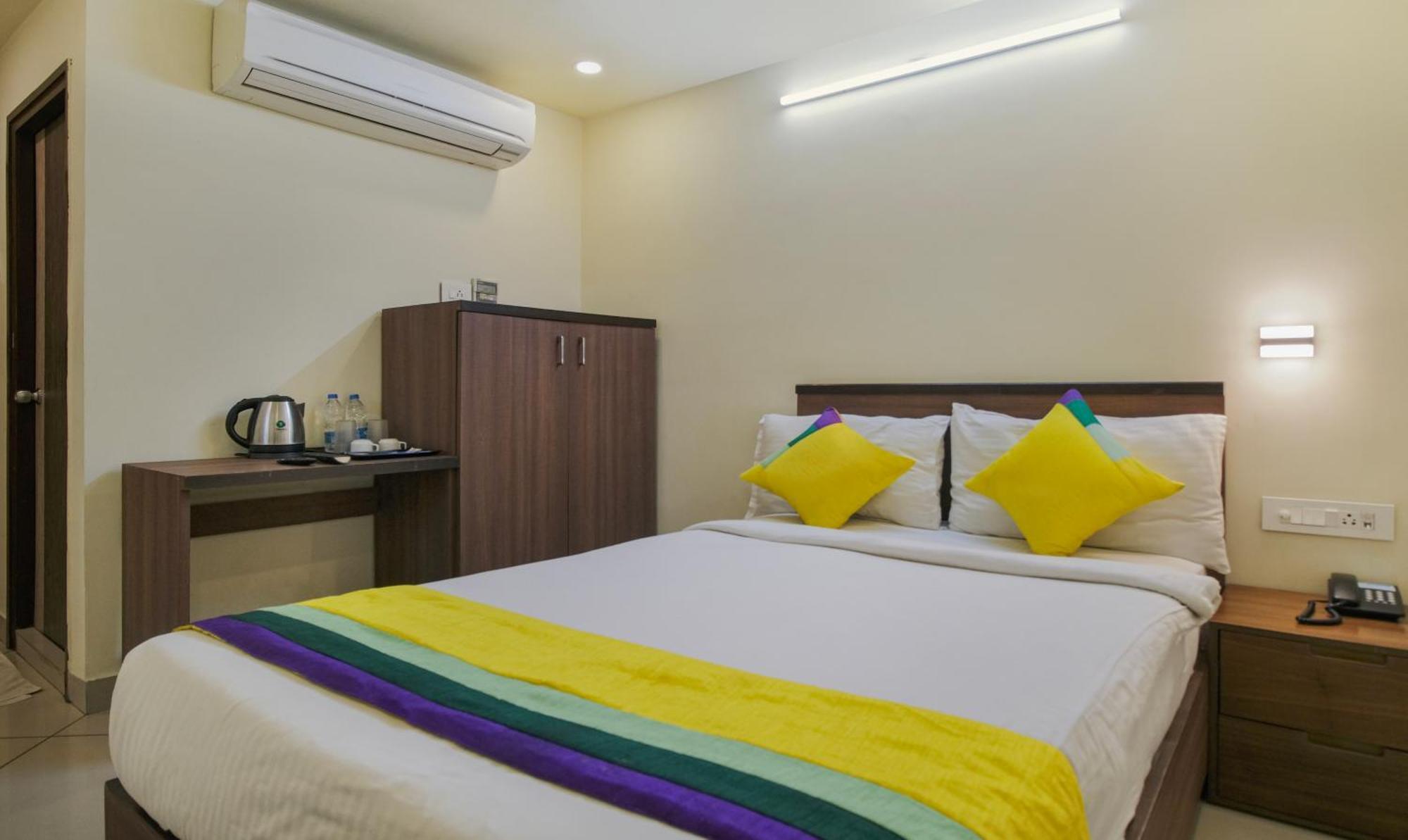 Itsy Hotels N Square Vijayawāda Buitenkant foto